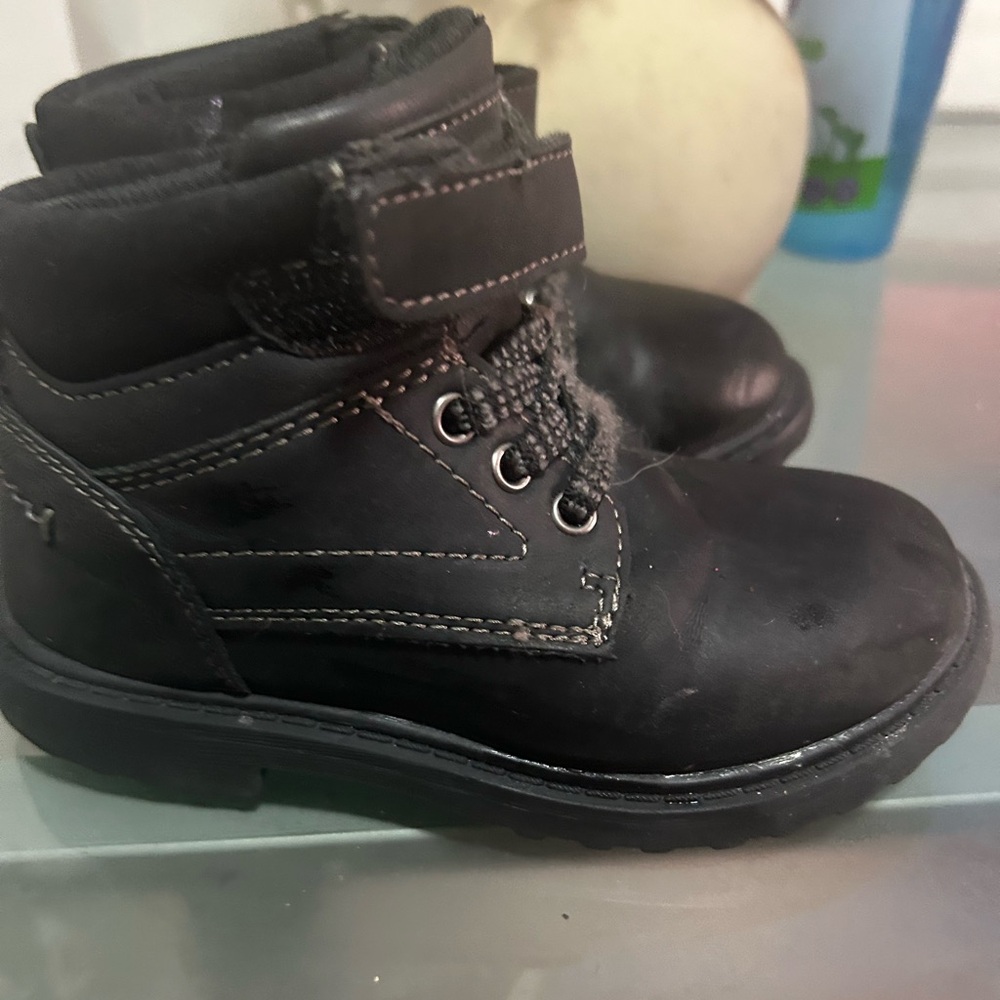 Boys winter boots